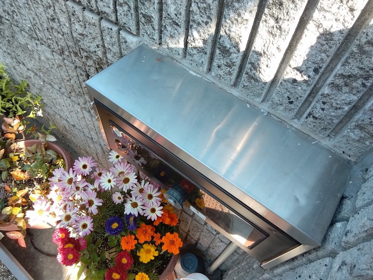 明石市　埋め込みポスト　雹災害ヘコミ